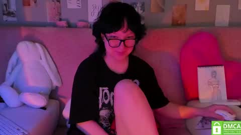 Snapshot of dreamgirllove chatting on March 2025 06:52:02 AM Billy online show from March 2025 06:52:02 AM