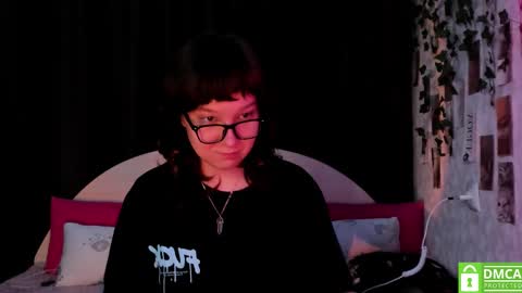 Snapshot of dreamgirllove chatting on September 2025 03:44:01 AM Billy online show from September 2025 03:44:01 AM