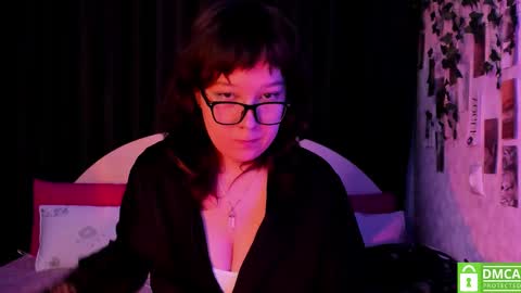 Snapshot of dreamgirllove chatting on October 2025 03:12:02 AM Billy online show from October 2025 03:12:02 AM