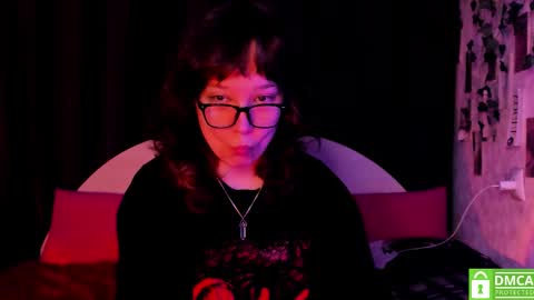 Snapshot of dreamgirllove chatting on October 2025 10:17:02 PM Billy online show from October 2025 10:17:02 PM