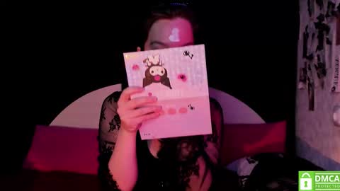 Snapshot of dreamgirllove chatting on October 2025 12:00:01 AM Billy online show from October 2025 12:00:01 AM