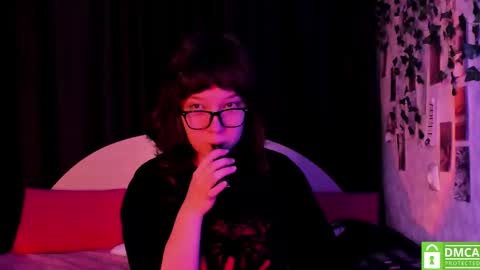 Snapshot of dreamgirllove chatting on November 2025 01:17:02 AM Billy online show from November 2025 01:17:02 AM