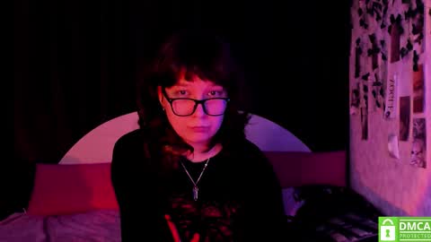 Snapshot of dreamgirllove chatting on November 2025 08:19:01 PM Billy online show from November 2025 08:19:01 PM