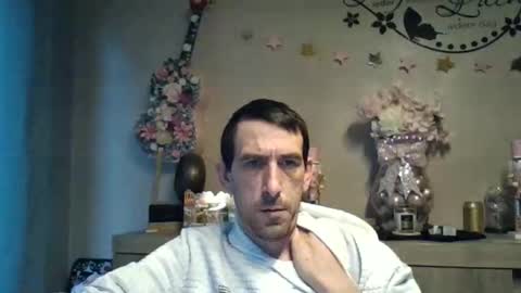 dreamguy38 online show from November 2025 08:14:02 AM