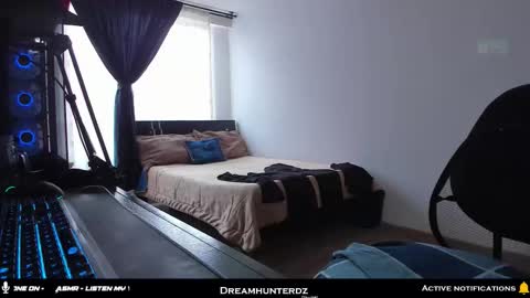 Your lord. - ONLINE  1500 Pm to 2100 Pm - New York Hour online show from February 2026 07:43:01 PM