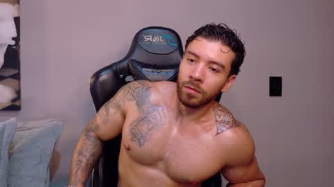 Snapshot of dreammr1 chatting on June 2026 02:53:01 AM cris online show from June 2026 02:53:01 AM