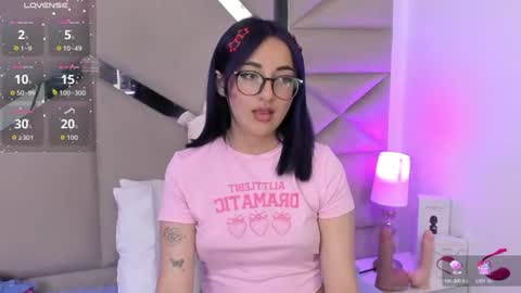 Snapshot of dreammy_kitty chatting on July 2026 02:59:02 AM dreammy_kitty online show from July 2026 02:59:02 AM