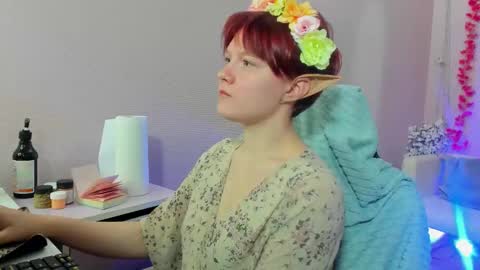 Luna online show from October 2025 08:39:02 PM