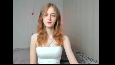 Snapshot of dreamy_pollyyy chatting on May 2026 07:31:02 PM dreamy_pollyyy online show from May 2026 07:31:02 PM