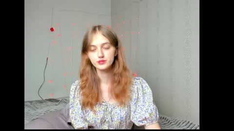 dreamy_pollyyy online show from June 2026 07:27:02 PM