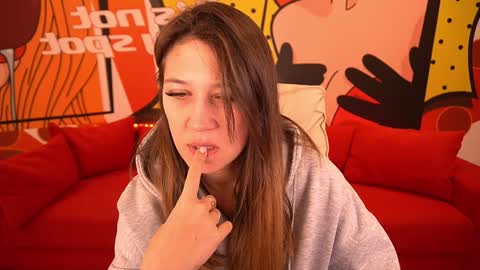 Lina online show from January 2025 07:44:02 AM