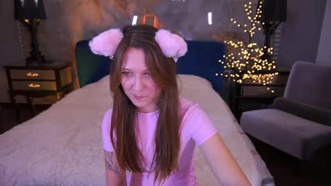 Lina online show from April 2026 07:59:01 PM