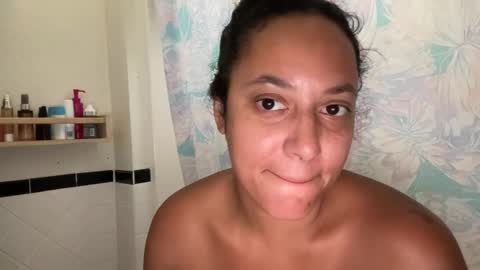 RIRI OR DREAMY online show from September 2025 08:19:01 PM