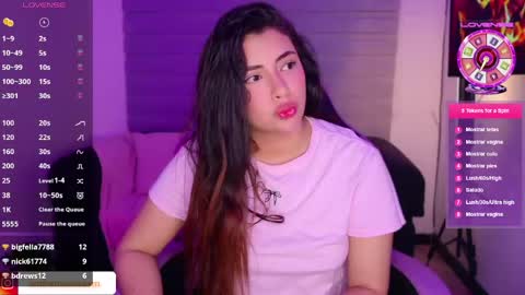Snapshot of dreinafoxx chatting on May 2026 11:10:01 PM dreinafoxx online show from May 2026 11:10:01 PM