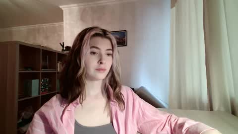 Snapshot of dremazwahlen chatting on February 2026 12:17:02 PM Dia online show from February 2026 12:17:02 PM