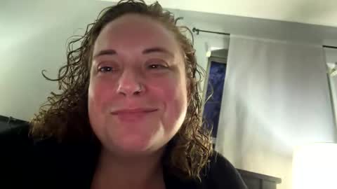 Snapshot of drew863901 chatting on May 2026 12:41:01 AM drew863901 online show from May 2026 12:41:01 AM