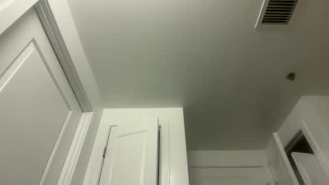 Snapshot of drewmackin05 chatting on February 2026 11:34:02 PM drewmackin05 online show from February 2026 11:34:02 PM