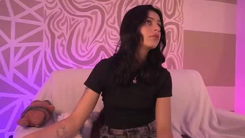 Daisy online show from March 2026 03:40:01 PM