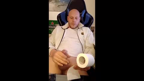 Snapshot of drijn3 chatting on February 2026 09:57:02 PM drijn3 online show from February 2026 09:57:02 PM