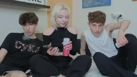 Mark online show from April 2026 02:33:02 AM