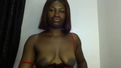 Snapshot of dripping_luna chatting on December 2024 11:18:01 PM dripping_luna online show from December 2024 11:18:01 PM