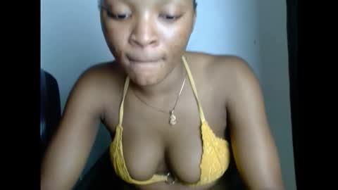 drippingnwet online show from November 2025 08:00:01 PM