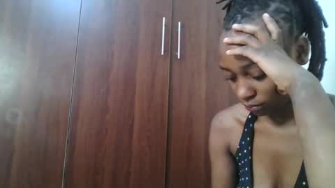 drippingqueenxoxo online show from April 2026 11:08:01 AM