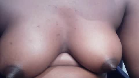 Ebonypussy1 online show from November 2025 05:25:02 PM