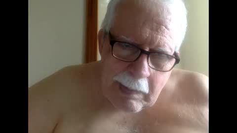 drnick069 online show from October 2025 05:04:02 PM