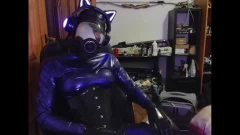 Snapshot of drone1397 chatting on January 2025 10:48:01 PM Drone1397 online show from January 2025 10:48:01 PM