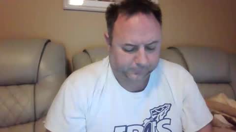 Snapshot of drow0909 chatting on December 2025 12:33:02 PM Drow online show from December 2025 12:33:02 PM