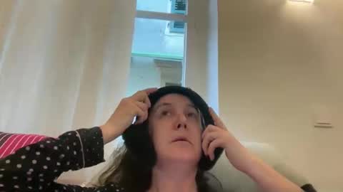 Dr. Resa online show from March 2026 06:17:02 AM