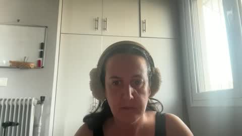 Dr. Resa online show from April 2026 07:03:02 AM