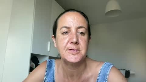 Snapshot of drresa chatting on July 2026 07:23:02 AM Dr. Resa online show from July 2026 07:23:02 AM
