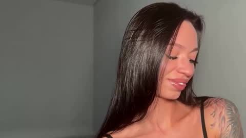 Bella online show from April 2026 03:15:02 AM