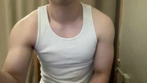 Snapshot of drveucrzy chatting on April 2026 10:05:01 PM driveucrzy online show from April 2026 10:05:01 PM