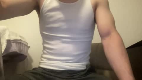 Snapshot of drveucrzy chatting on June 2026 12:49:01 AM driveucrzy online show from June 2026 12:49:01 AM