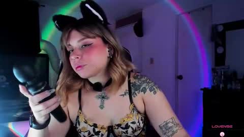 Dubraska Rubio online show from November 2025 11:40:01 PM