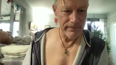 Steve online show from December 2025 04:25:02 PM