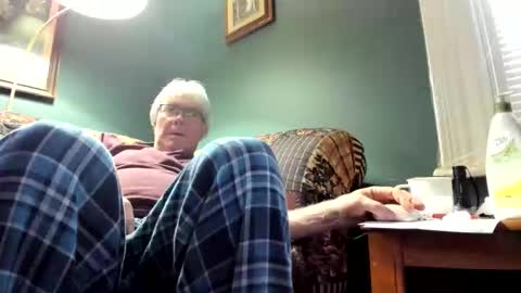 Snapshot of dug38 chatting on May 2026 01:03:02 AM Doug online show from May 2026 01:03:02 AM