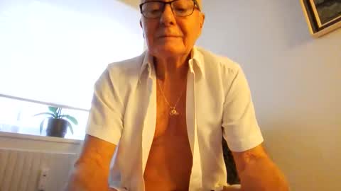 Duin8 online show from February 2026 10:42:01 AM