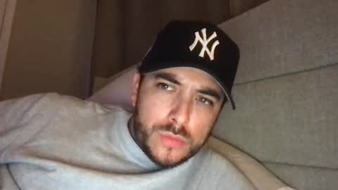 duke12034 online show from November 2025 02:57:02 AM