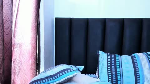 Dulce  online show from January 2025 05:10:01 PM