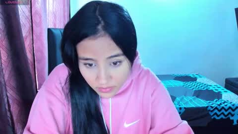 Dulce  online show from November 2025 01:10:01 PM