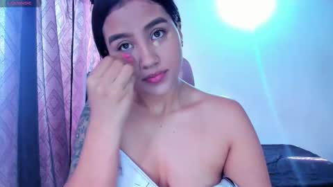 Dulce  online show from November 2025 12:37:01 PM