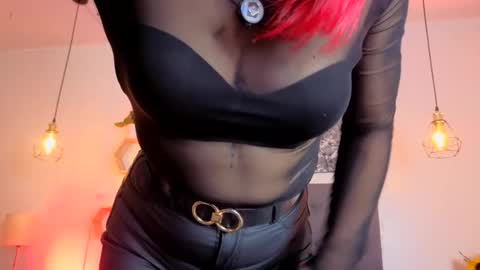 Snapshot of dulce_charlottee chatting on May 2026 07:19:02 PM DULCE online show from May 2026 07:19:02 PM