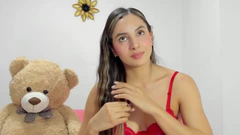 Snapshot of dulce_roberts_ chatting on December 2024 03:37:01 PM Dulce online show from December 2024 03:37:01 PM