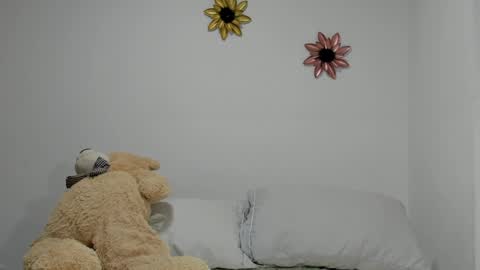 Snapshot of dulce_roberts_ chatting on February 2025 01:32:01 PM Dulce online show from February 2025 01:32:01 PM