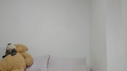 Snapshot of dulce_roberts_ chatting on February 2025 12:17:02 PM Dulce online show from February 2025 12:17:02 PM