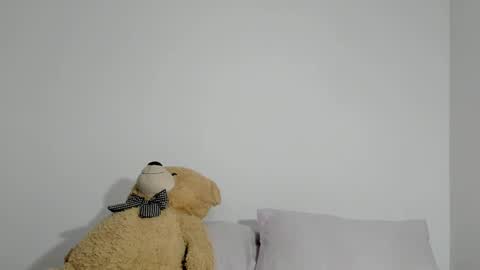 Snapshot of dulce_roberts_ chatting on February 2025 01:39:02 PM Dulce online show from February 2025 01:39:02 PM